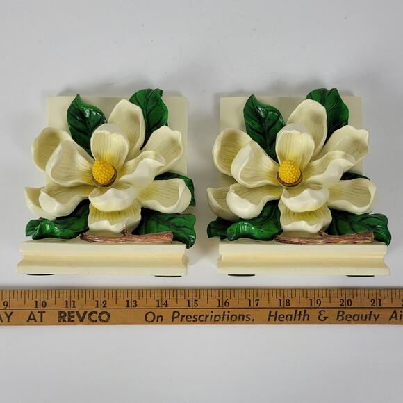Vintage 1995 CBK Magnolia Flower Blossom Bookends Heavy Resin Cast Hand Painted - Picture 4 of 14